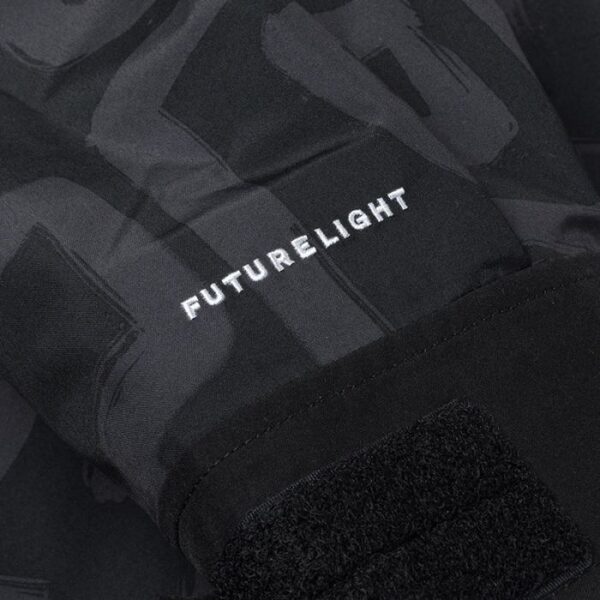 THE NORTH FACE M RETRO 1986 FUTURELIGHT MOUNTAIN JACKET - TNF BLACK - Image 3